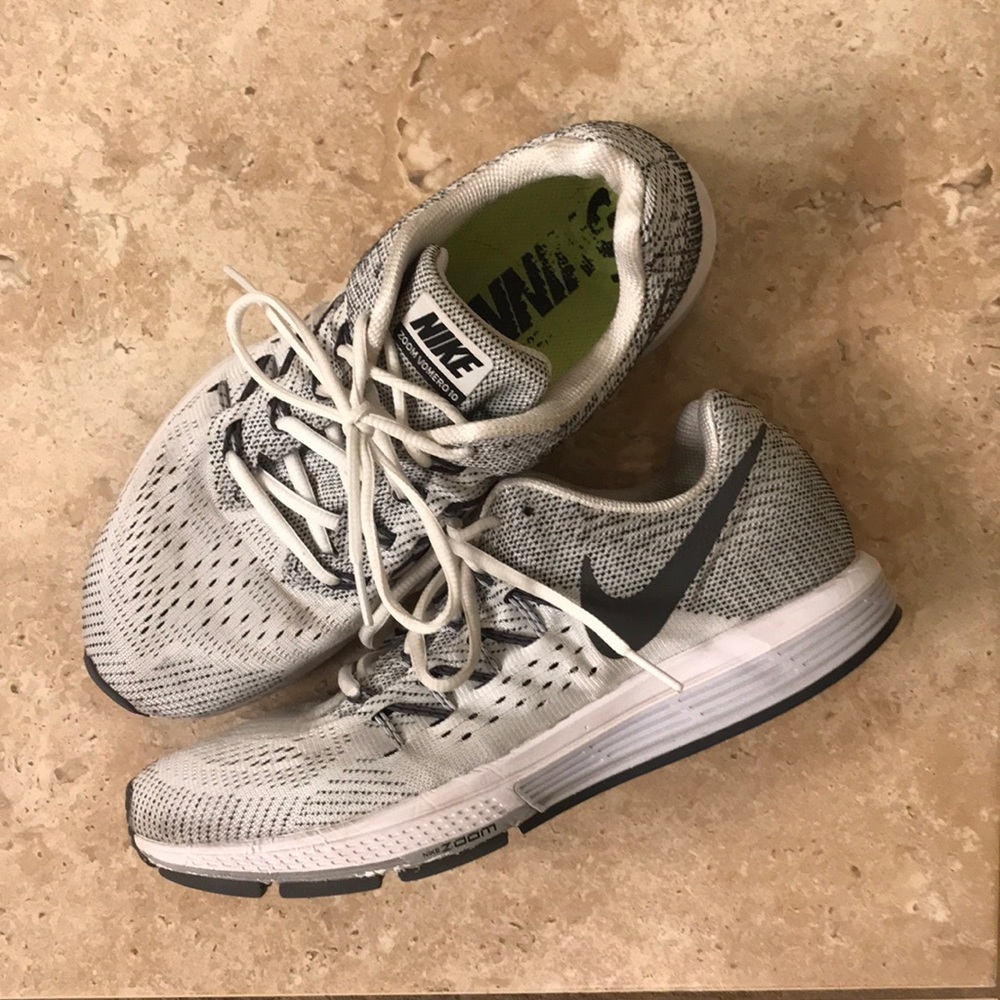 Nike Zoom Vomero 10 Sz 9.5